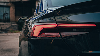 Спойлер-Лип Audi A5 (кузов F5) (2016-2020) + УСТАНОВОЧНЫЙ КОМПЛЕКТ