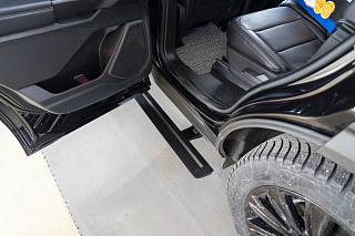 Электрические Пороги ATS для FORD EXPLORER VI (2019-2024)