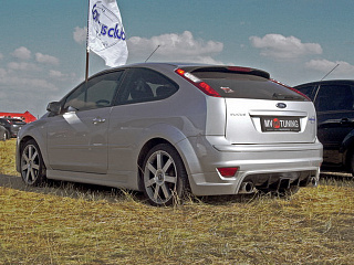 Юбка-диффузор заднего бампера "Sport" Ford Focus 2 HB(Хетчбек) (2004-2008)